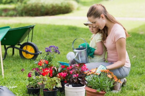 Keyboard navigation support for local gardening pages