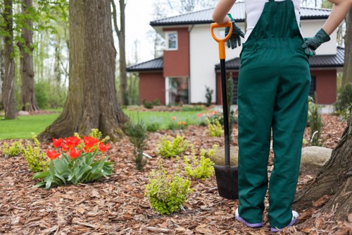 Waste handling and governing law section for gardening service terms